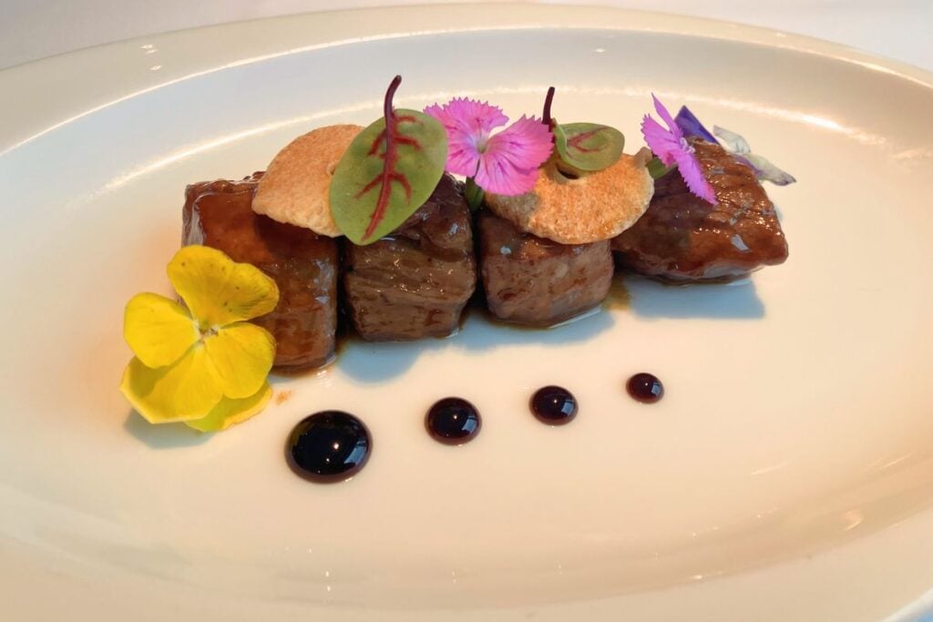 Above & Beyond review: elegant Cantonese-style fish and meat, with views to match 2 Above & Beyond Hotel ICON restaurant review