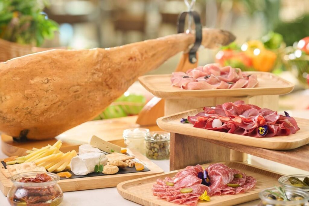 Celebrate Foodie’s 20,000 Instagram followers with HKD20,000 worth of prizes! 2 Foodie 20,000 Instagram giveaway prizes
