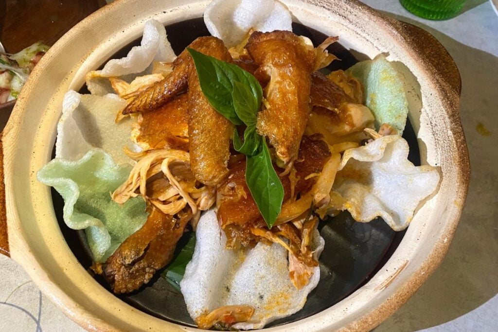 Mue Mue review: chef Saito Chau injects Chinese elements into his innovative Thai menu 2 Mue Mue crispy chicken