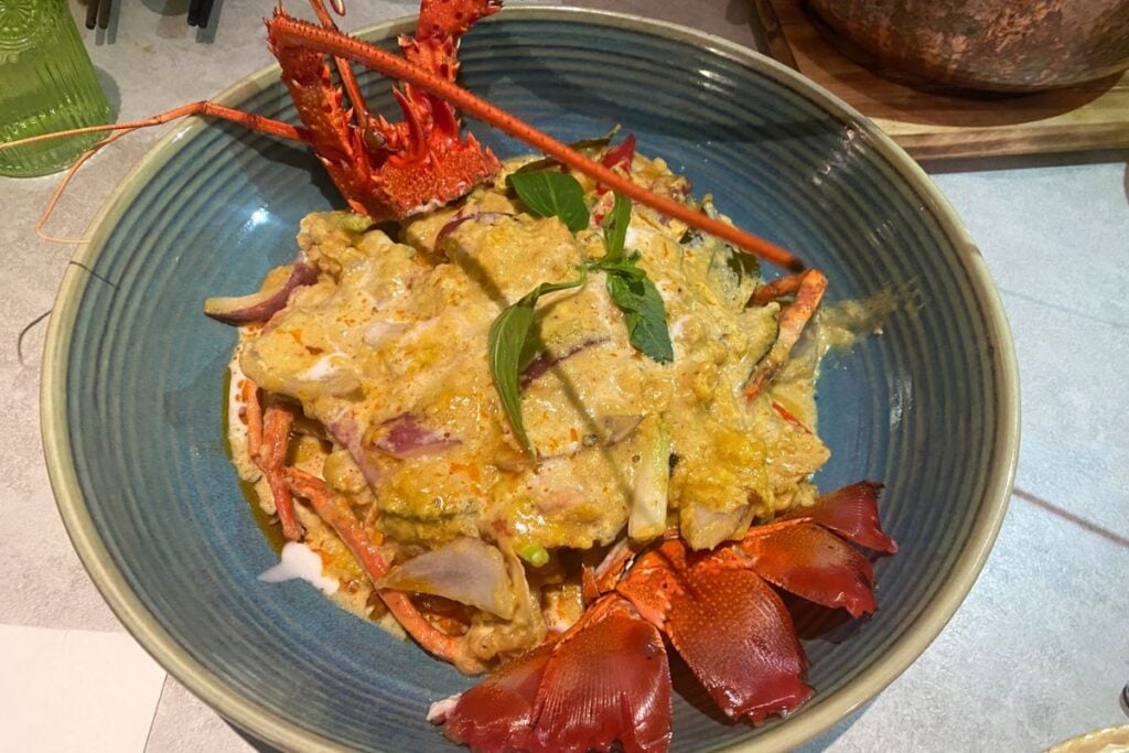 Mue Mue review: chef Saito Chau injects Chinese elements into his innovative Thai menu 4 Mue Mue curry lobster
