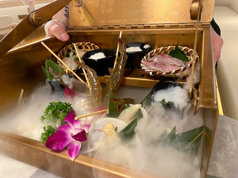 Fall in Thai review: trendy Thai hotpot brand from China debuts in Hong Kong 2 Fall in Thai