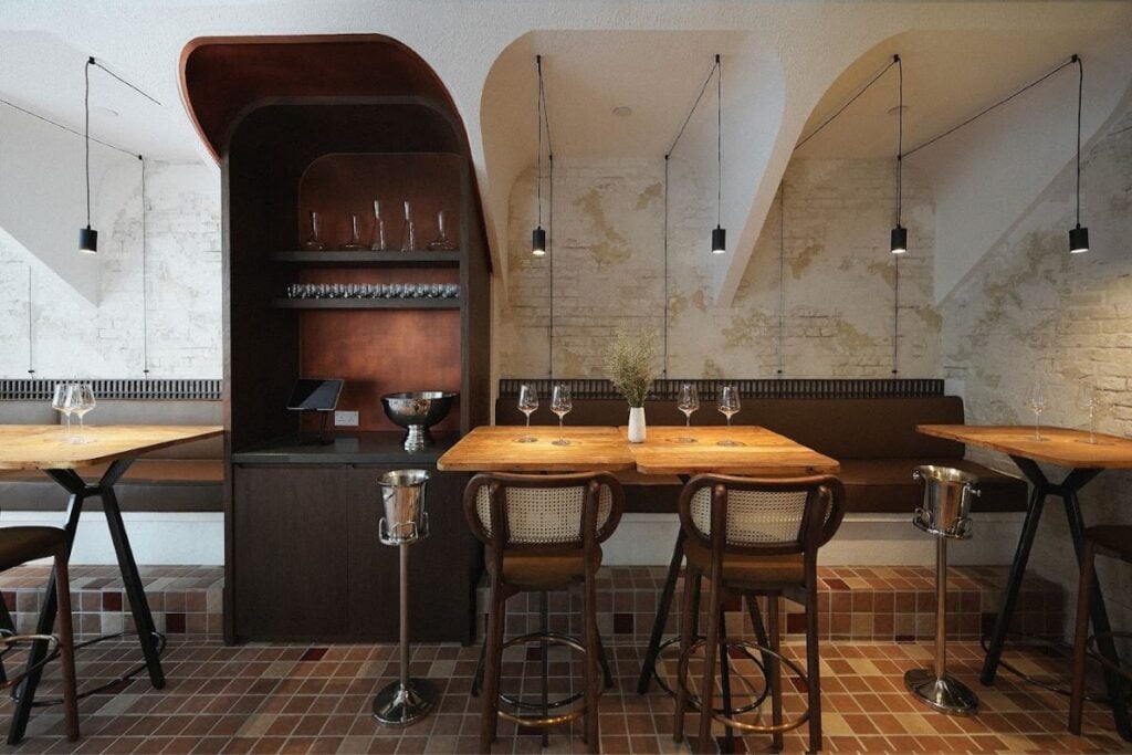 The best wine bars in Hong Kong for your next vino fix 5 wine bars Hong Kong