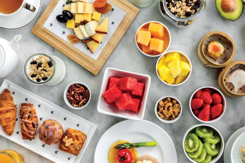 The best restaurants in Admiralty for business lunches and luxurious dinners 10 The best restaurants in Admiralty for business lunches and luxurious dinners