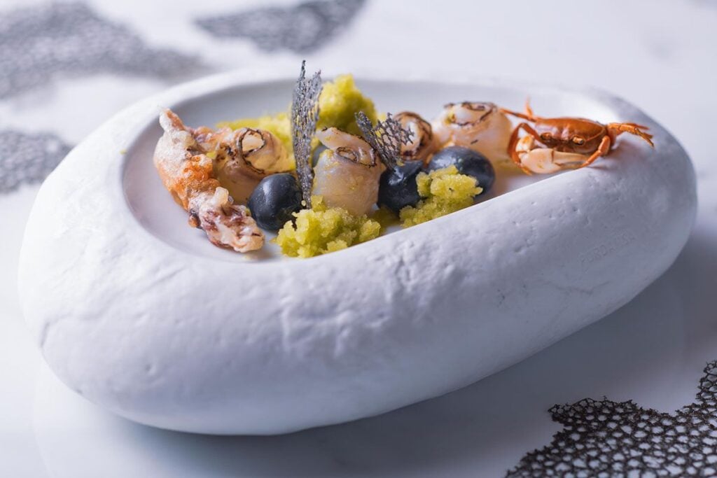 The best restaurants in Admiralty for business lunches and luxurious dinners 13 The best restaurants in Admiralty for business lunches and luxurious dinners