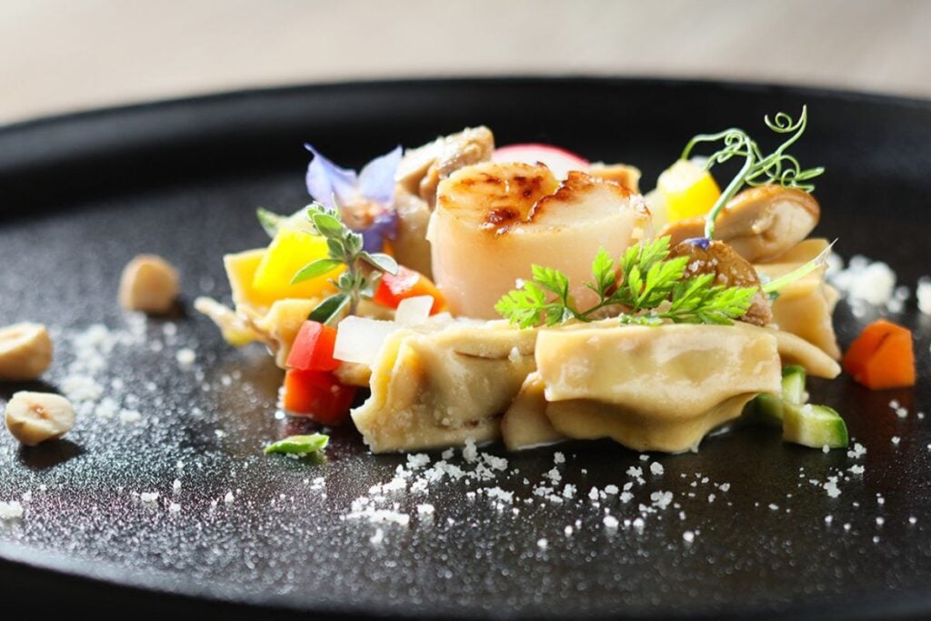 The best restaurants in Tsim Sha Tsui, from Middle Eastern to Michelin-recommended meals 7 best restaurants in Tsim Sha Tsui