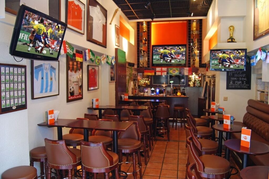 The best sports bars in Hong Kong for live football, rugby, F1, and more 7 best sports bars in Hong Kong live sports