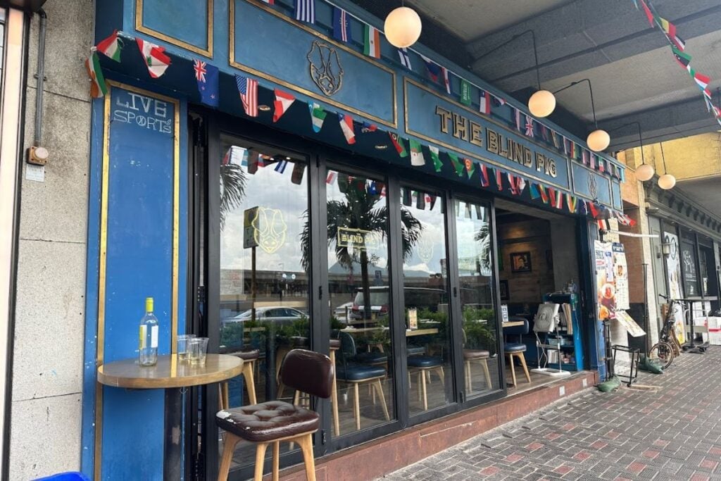 The best sports bars in Hong Kong for live football, rugby, F1, and more 5 best sports bars in Hong Kong live sports
